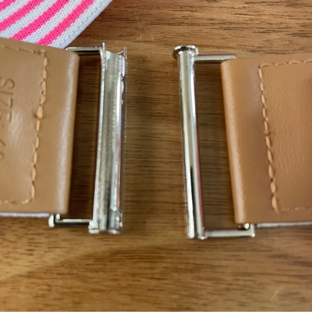 Girl’s stretch belt size 10